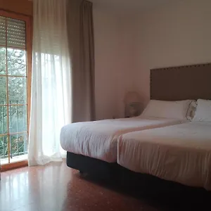 Tugasa El Almendral Hotel